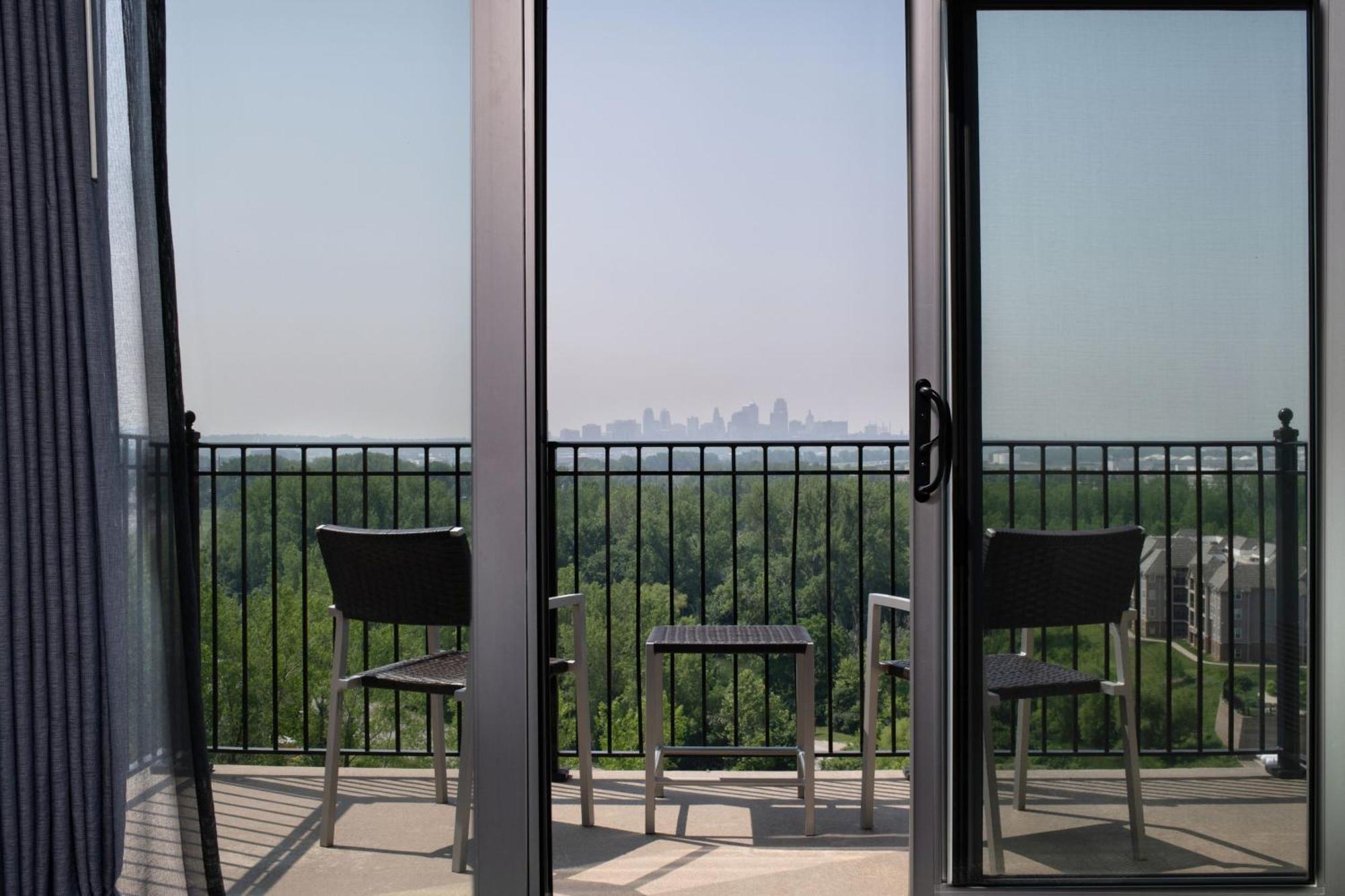 Courtyard Kansas City At Briarcliff Exteriér fotografie