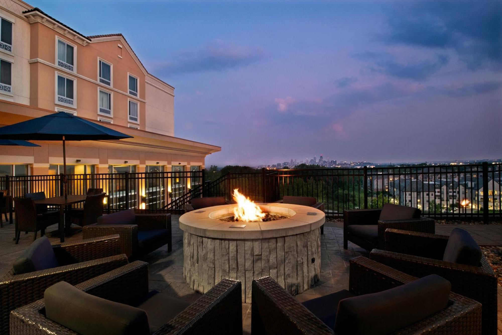Courtyard Kansas City At Briarcliff Exteriér fotografie